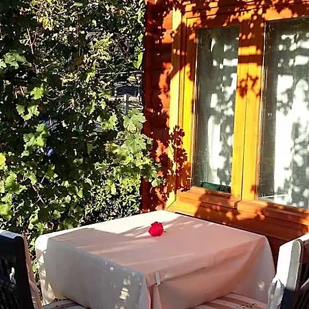 Sakin Vadi Winehouse Alojamento de Acomodação e Pequeno-almoço