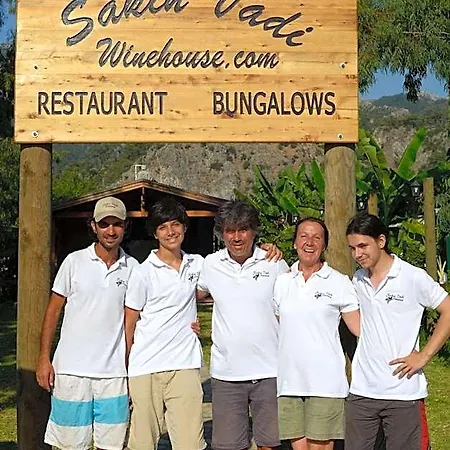 Oda ve Kahvaltı Sakin Vadi Winehouse Orhaniye (Marmaris)