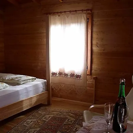 Oda ve Kahvaltı Sakin Vadi Winehouse