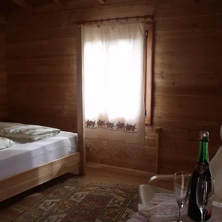 Sakin Vadi Winehouse Panzió Orhaniye